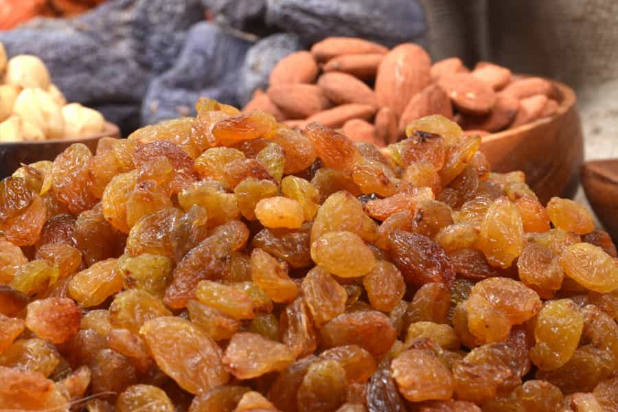 تصویر 2 از کشمش طلایی اراک مناسب مصرف و فرآوری غذایی
